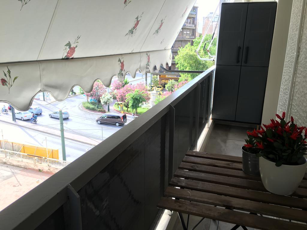 Athina Apartments Atenas Exterior foto